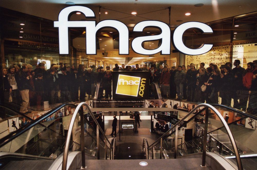 EXCLU EN-CONTACT : La FNAC confie une partie de son service clients à